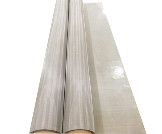 Extra wide stainless steel wire mesh